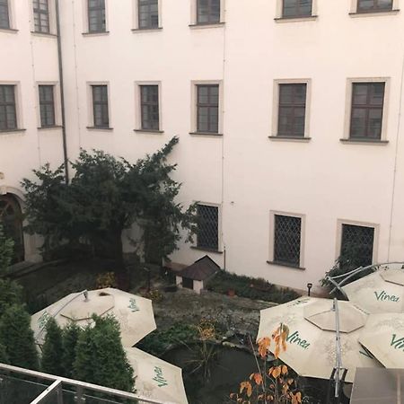 Apartment Right In The Center Of Брно Екстер'єр фото